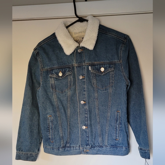 Levi's Silver Tab Trucker Denim Jacket - Picture 1 of 11